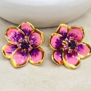 Gold Tone Enamel Clip-On Earrings Hawaiian Hibiscus Flower with Rhinestones
